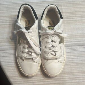 Vintage Havana White and Black Sneakers
